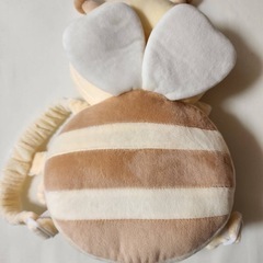 転倒防止リュック　ハチの画像