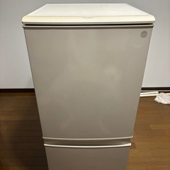 SHARP冷蔵庫137Lの画像