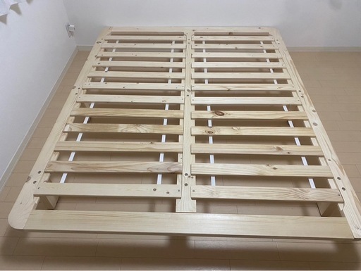 【値段交渉可能】LOWYAクイーンベットフレーム