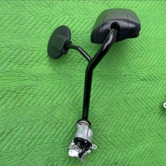 日野　デュトロ2t ワイド新車外し純正美品ミラー両側電動格納♪ミラー 左右セット ドアミラー の画像