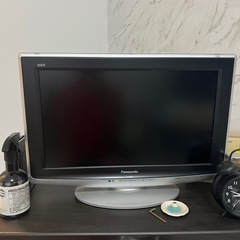 テレビ、テレビ台