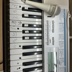 電子ピアノの画像