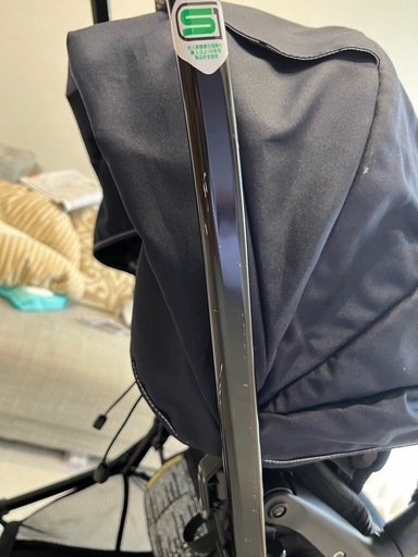 コンビ　combi スゴカル　4キャス　Light plus エッグショック