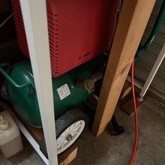 エアーコンプレッサーの画像
