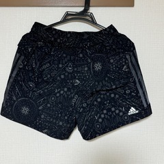 adidasショートパンツレディース