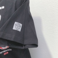 新品　タグ付き　黒　M 戦隊ヒーロー　Tシャツ　の画像