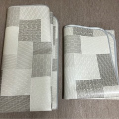 【無料】クッションフロアラグ2枚差し上げますの画像