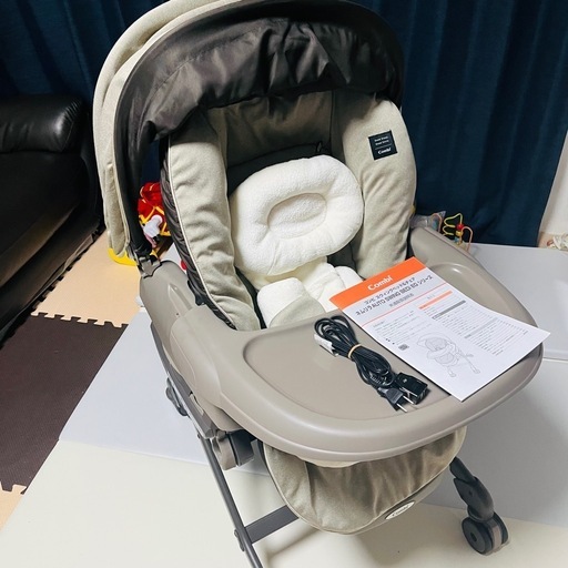 コンビ　ハイローチェア(ネムリラAUTO SWING BEDi おやすみドームEG)