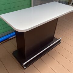 カウンターテーブル　