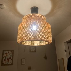 『無料』IKEA 照明器具　の画像