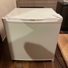 小型冷蔵庫