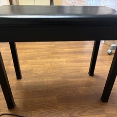 クラビノーバのイス（純正）