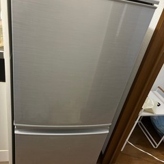 【取引き中】SHARP冷蔵庫 