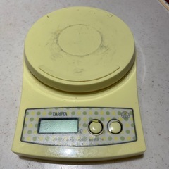 9月4日引き取り限定　1. タニタはかり　デジタルキッチン
