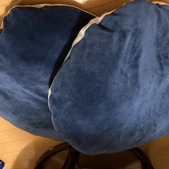 クッション２個の画像