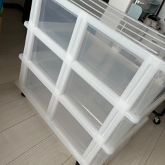 ニトリ　押入れ収納三段ケースの画像