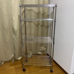 ⑧キャスター付きスチールラックの画像