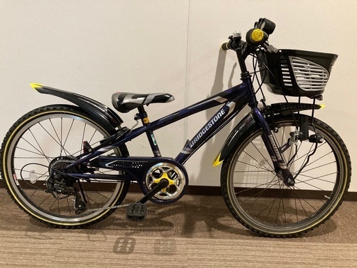 ブリヂストンのジュニアサイクル(自転車)22インチ