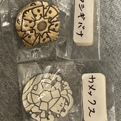 ポケモン　ピンバッジ　各200円