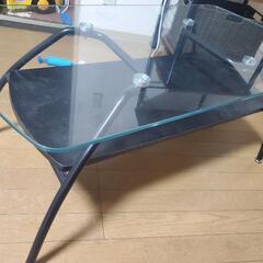 ガラステーブル　粗大ゴミ回収で0円