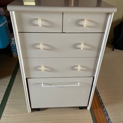 タンス　収納家具　　 