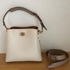 coach コーチ　ハンドバッグ　ショルダーバック　
ホワイトベージュ