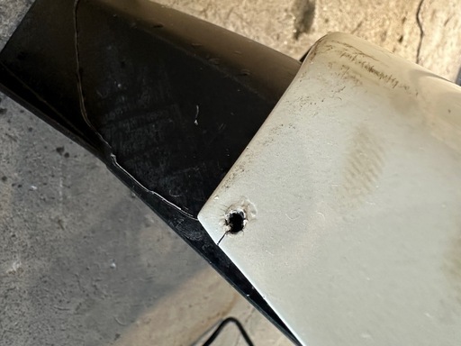 ハイエース4型ファブレス
フロントスポイラーバンパー