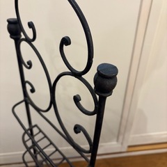 ウエディングのウェルカムスペースやカフェのマガジンラックにも。の画像