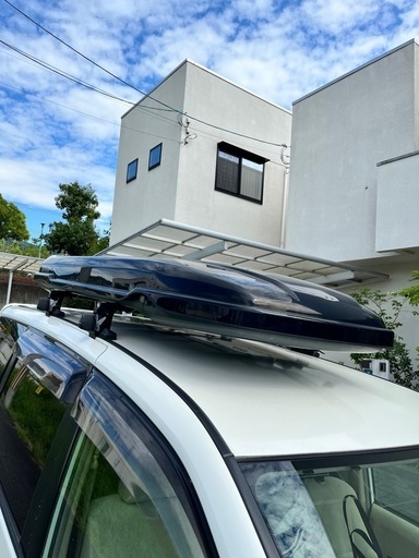 ルーフボックス