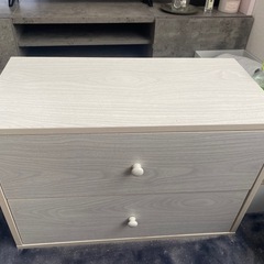 収納家具　無料　白