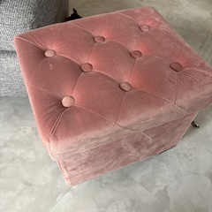 オットマン収納ボックス
の画像