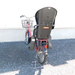 中古自転車多数販売中!　安い自転車は大丈夫？という方　是非ご来店ください!　子供乗せ仕様　OGKリヤチャイルドシート付　20インチ自転車　中古自転車多数販売中!　試乗して下さい!　幼稚園、保育園のお迎えなど様々な状況で大活躍する子供乗せ自転車!　ご来店ください!　maruishi　FRACKERS　20インチ　レッド　内装3段　ハンドルロック　オートライト　売れてます!　外観状態は全体的に極めて良好と思います!　m43の画像