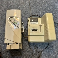 Panasoni電動自転車　バッテリー　充電器の画像