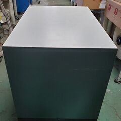 木（合板）製　展示台　作業台　キャスター付き引取り無料　配送費別途の画像