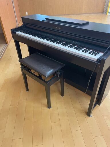 ヤマハ電子ピアノ　Clavinova  CLP-430