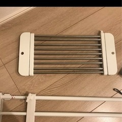 ニトリポールスライド棚63～98cm&ニトリキッチンクイズ2点セットの画像