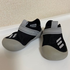 adidas サンダル 13cm