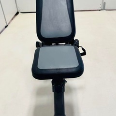 折りたたみフィットネス トレーニングベンチの画像