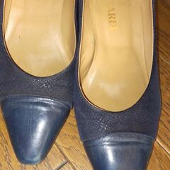 ★Used　TRUSSARDI 23ｃｍ　6cmヒール　パンプス★の画像