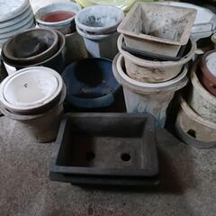 まだまだあります！植木ばちプランターなど　無料の画像