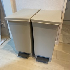 ニトリ45Lゴミ箱　二個セット