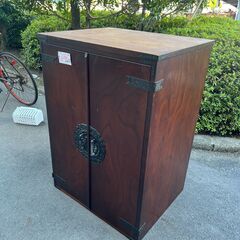 リサイクルショップどりーむ天保山店　No14246　アンティーク棚　昭和レトロ　衣装棚　鏡付きの画像