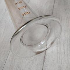 IWAKI メスシリンダーの画像