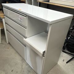リサイクルショップどりーむ天保山店　No14215　キッチンボード　食器棚　超美品　オシャレホワイト　の画像
