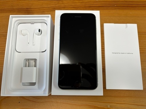 【美品】iPhoneSE2  64G ホワイト