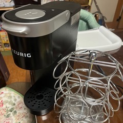 【交渉中】KEURIGコーヒーメーカーとホルダーセットの画像