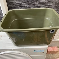 メダカ飼育用たらい