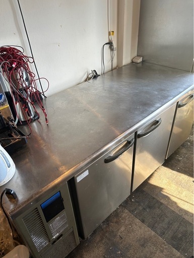 星崎コールドテーブル、冷蔵庫