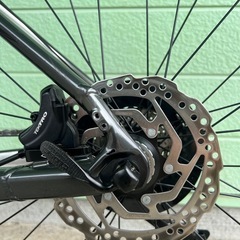 specialized sirrus 2020の画像