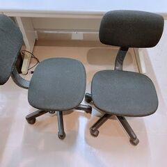【無料】事務椅子１脚※ご自由にお持ちくださいの画像